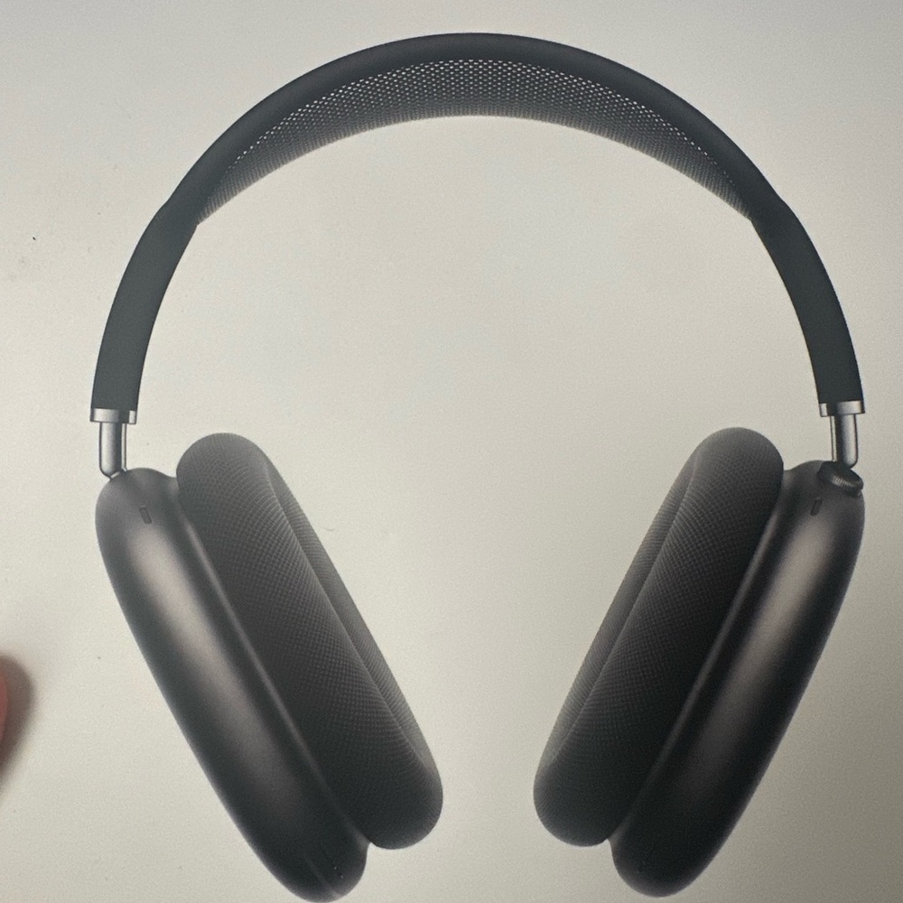 Apple Black Over-Ear Headphones